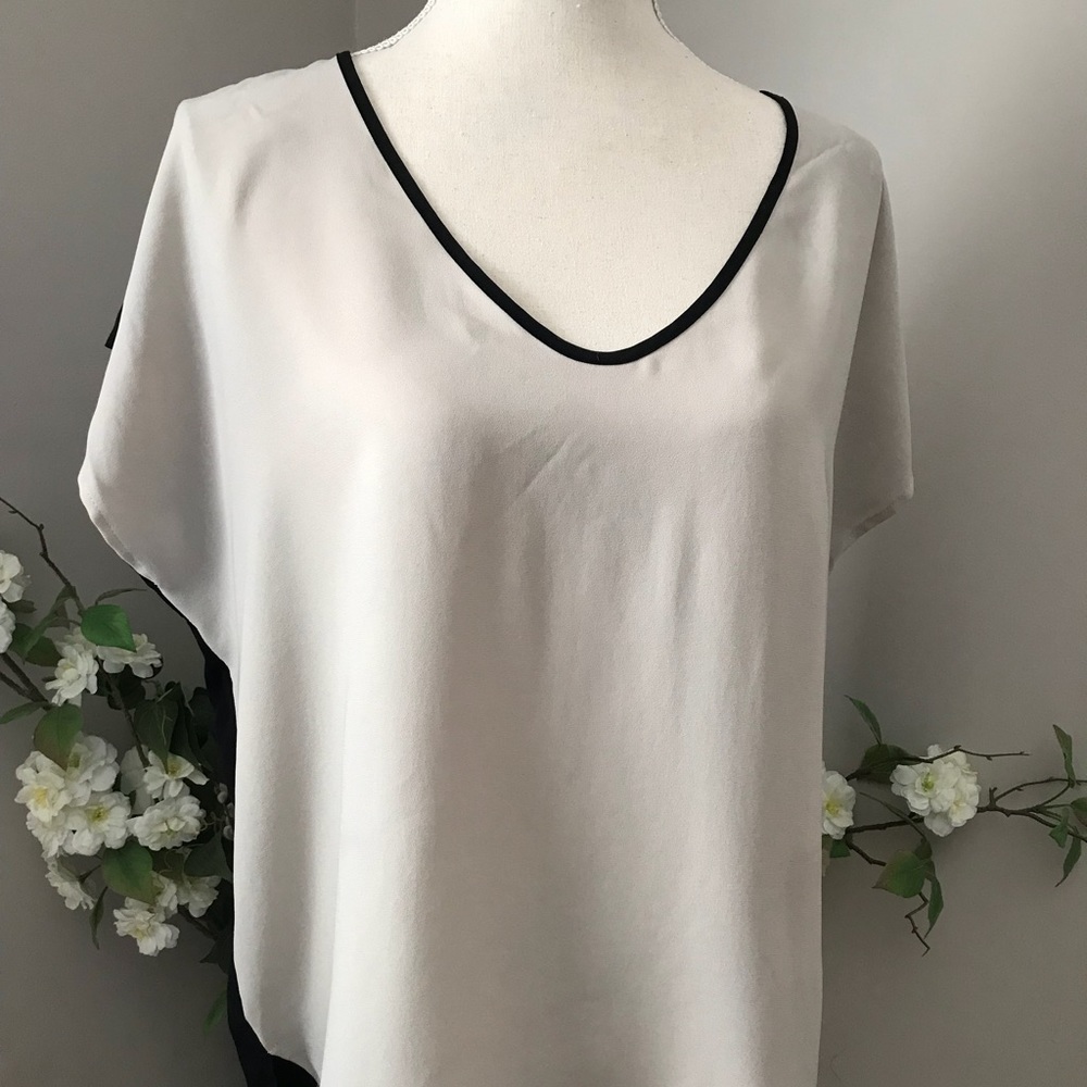 Calvin Klein Black and Cream Short Sleeve Top